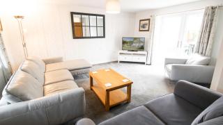 Downton House with Country Park Facilities - 6