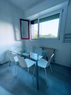 Monza Apartment - Close to Milan and Fiera-Rho - 8