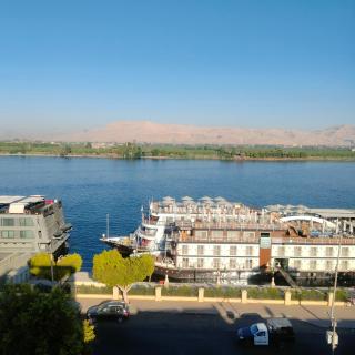 Queen of the Nile - 9