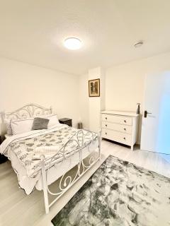 4 Bedrooms House CheapUKholiday - 8