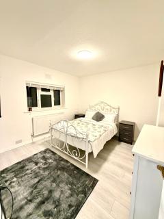 4 Bedrooms House CheapUKholiday - 6