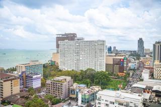 芭提雅Edge极致高端景观房-海景城景巨大顶楼泳池-健身房按摩房乒乓球室花园餐厅 - 6