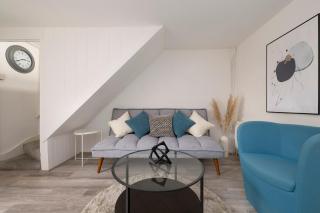 Chill in Gill Comfy House - 6