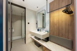 Holiday Inn Express Shanghai Changyang Road by IHG - 4