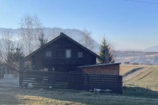 3 Bed Chalet Sleeps 8 -Fireplace & Enclosed Garden - 4