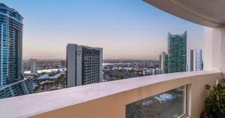 Beachfront 3BR Oasis with Views - 7