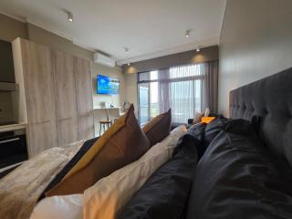 The Capital Trilogy Hotel - 1