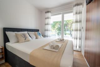 Apartments Break with pool - Novalja - 1