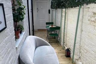 Studio Sleeps 3 - Outdoor Space - Pet Friendly - 9