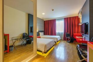 The Park Residence - 9