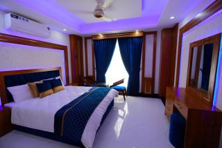 Qinwan Hotel & Suites - 2