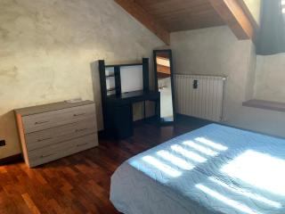 bilocale su due piani vicino centro - 3