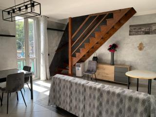 bilocale su due piani vicino centro - 7