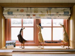 Bonnie's Shepherds Hut at Shepherds Lodge Retreat and Wellness - 1