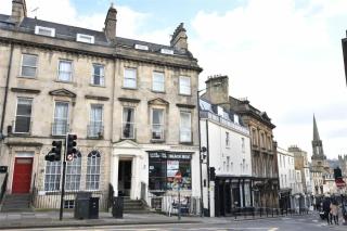 Very Central Georgian Apartment - 7