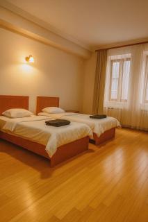 Yerevan Hotel - 2