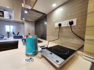 R&F Princess Cove CIQ Premium Sea & City view Suites by NEO - 4