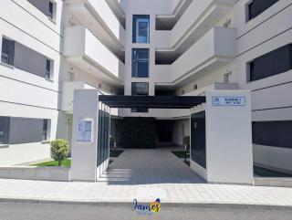 Chic 2 bedroom Apartment with Comunal Pool VM75 - 1