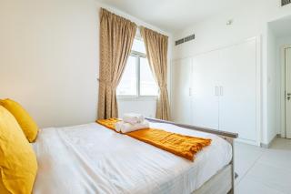 Peaceful and Spacious 2 BDR in the Heart of Al Ghadeer Community - 1