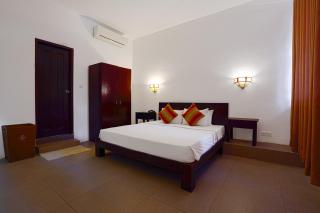 Grand Tamarind Lake - 8