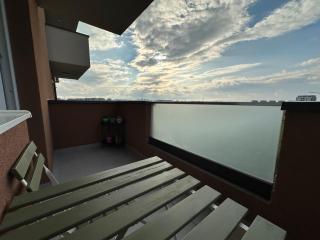 FLH - IVN Apartment near Binder Lake - 1