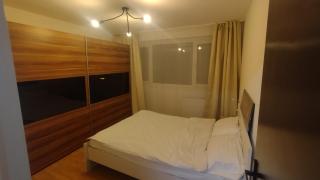 Urban Minimal Apartament - near Metro - free parking - Boekarest - 5