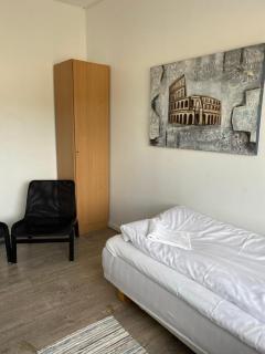 K4-2, 8 personer, 4 soverum, fuld møbleret - 3