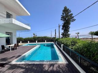 Villa Miraluna ,Jacuzzi Retreat - 7