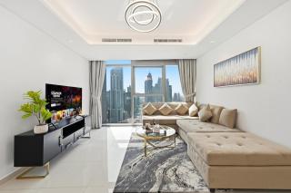 CH Burj Khalifa View Pool 1BR Paramount Escape - 3