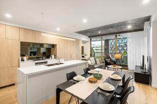 Geelong Central Apartment with Short & Long Stays - 2