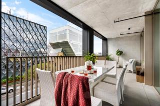 Geelong Central Apartment with Short & Long Stays - 1