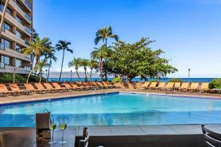 Oceanfront 1Bd sk318 - Sullivan Properties - 1