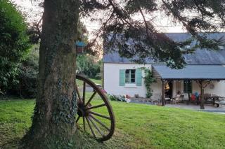 3 Bed Cottage Sleeps 6 - Enclosed Patio -Fireplace - 9