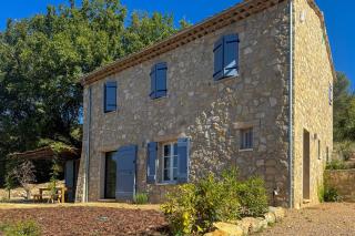 Provençal Escape - 2