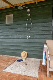 Chrissie's Cottage - 4