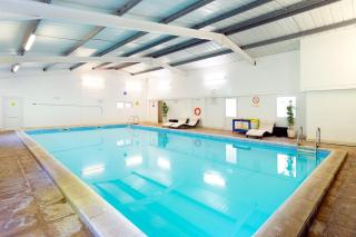 Blackberry - Pool, Dog-Friendly Garden & Beaches - 0