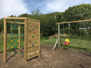 Blackberry - Pool, Dog-Friendly Garden & Beaches - 4