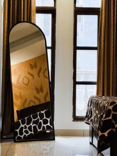 Romaro, Where Luxury Meets Comfort - 2