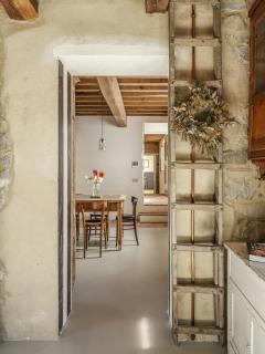 Stone Farmhouse Between Florence And Lucca - 3