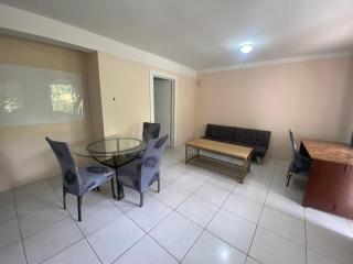 Green Flash Apartments - 5