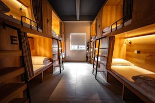 GUSTI Backpackers Capsule Hostel Singapore - 9