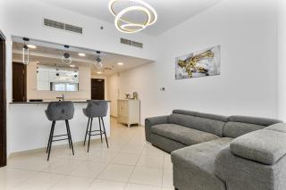 Chic 4-Sleeper near JBR Beach & Dubai Marina Mall - 9