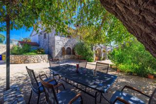 Apartments Insula Insule - 0