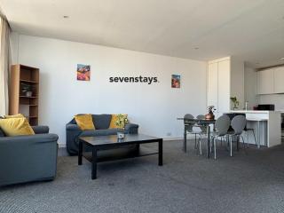 City Skyline Stay in Iconic Rotunda, 2Bedroom 2Bathroom Apartment - 7