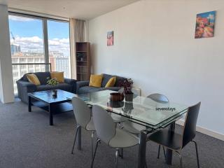 City Skyline Stay in Iconic Rotunda, 2Bedroom 2Bathroom Apartment - 5