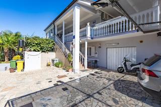 Apartment Kreslin - 8