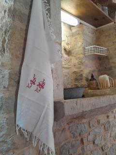 La Petite Authentique - 1