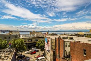 Newmark Bayview Luxury Suite - 7