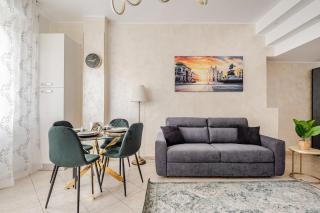 San Siro Hideaway, Garage,Metro&Wifi! - 0