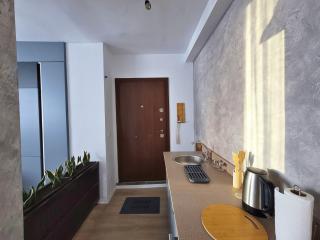 Central Studio Apartment - 2